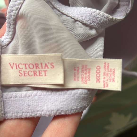 Light Pink and Purple Victoria’s Secret Lace Bra, Size 36DDD - Picture 7 of 11